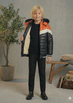 جاكيت مبطن بنقشة شيفرون وبطانة فرو 5148  - اسود