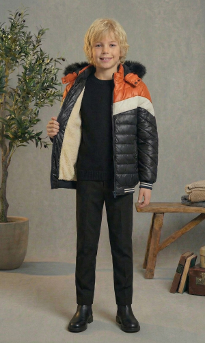 جاكيت مبطن بنقشة شيفرون وبطانة فرو 5148  - اسود