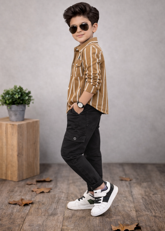 3521 طقم صبياني  - عسلي