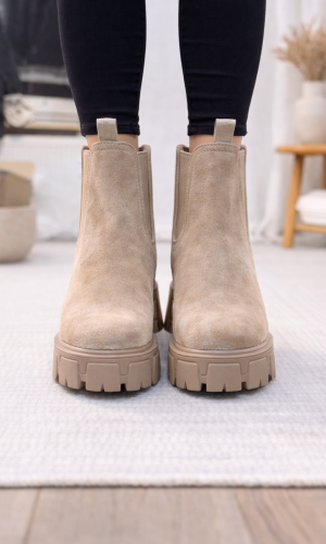 بوط كاحل شامواه بيج بنعل ضخم وتصميم تشيلسي 6308 - بيج