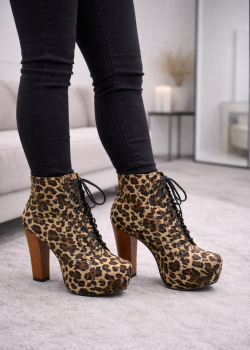 بوط كاحل شامواه بيج برباط وكعب خشبي 6312 - جلد النمر