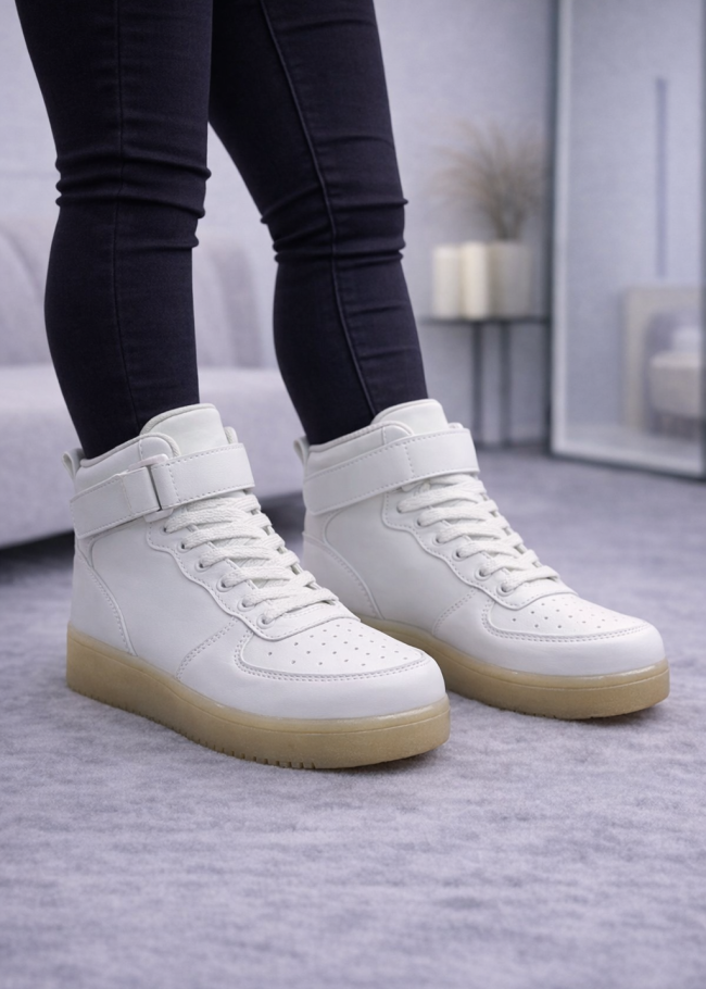 6314 حذاء نسائي رياضي - ابيض