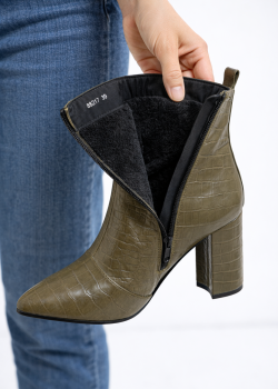 بوط جلد نسائي بنقشة الكروكو وكعب عالي 6321 - زيتي