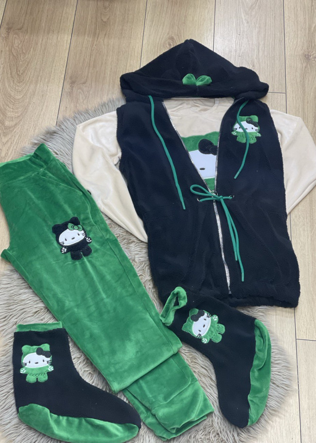 4-PIECE VELVET SUIT WOMEN'S TRACKSUIT - VEST - T-SHIRT - TROUSERS - SOCKS 1085 Yeşil