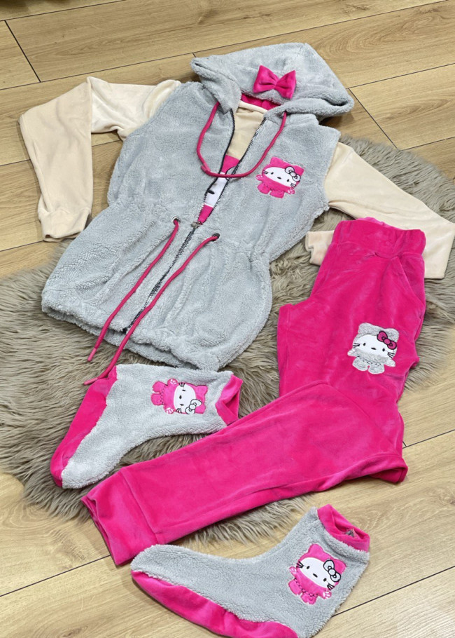 4-PIECE VELVET SUIT WOMEN'S TRACKSUIT - VEST - T-SHIRT - TROUSERS - SOCKS 1085 Fuşya
