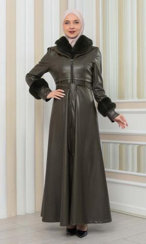 مانطو جلد نسائي شتوي مع كبشون فرو 1349 - زيتي