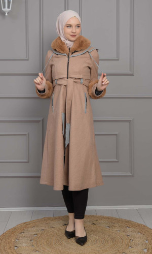 ترانشكوت نسائي جوخ شتوي مع كبيشون فرو قابلة للإزالة 1355 - بيج