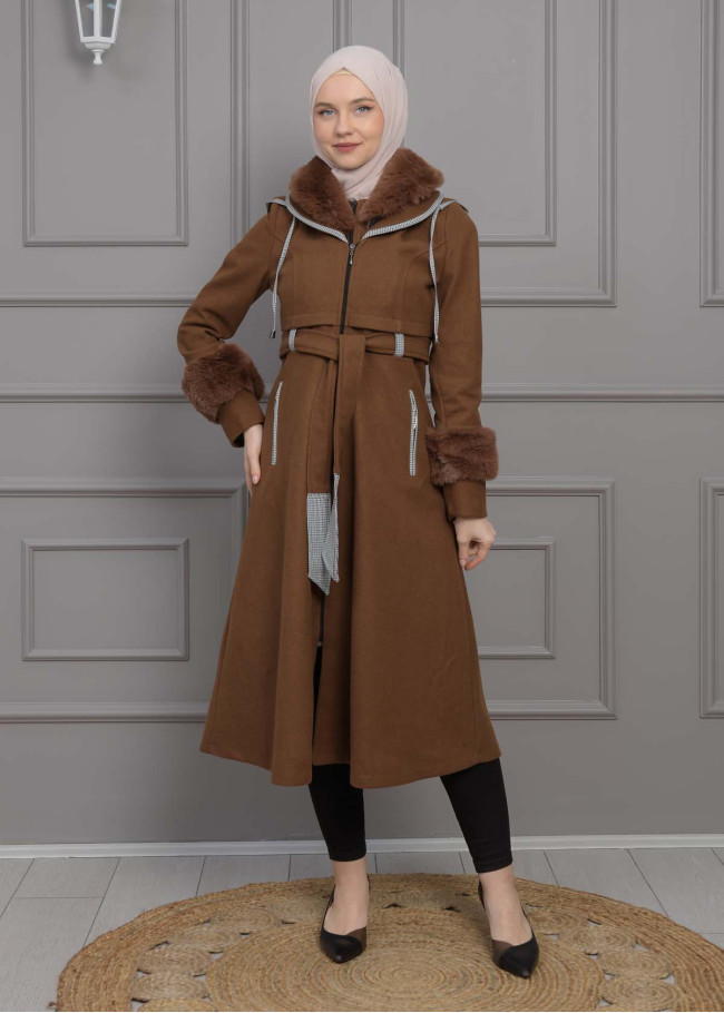 BELTED CACHET TOPCOAT WITH HOOD AND SLEEVE FUR DETAILS 1355 Kahverengi
