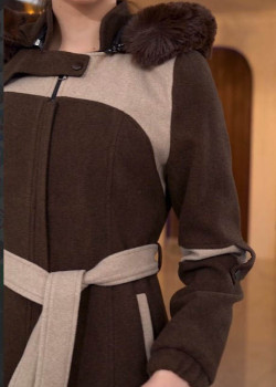 مانطو جوخ كشمير مع بطانة فرو وكبيشون قابل للإزالة - الكود 1374 - بني