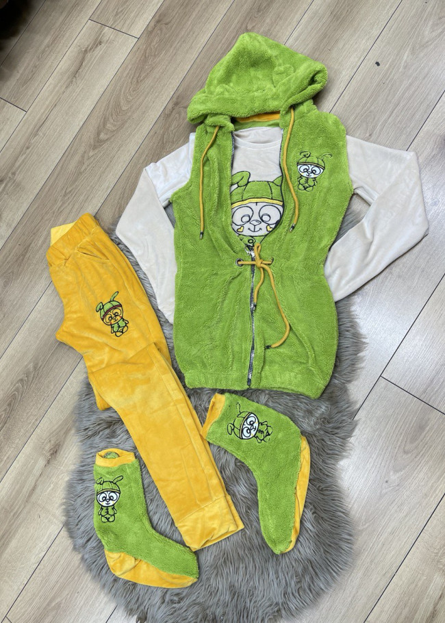 (RABBIT) 4-PIECE WINTER VELVET TRACKSUIT -VEST -T-SHIRT -TROUSERS -SOCKS -1087 kivi