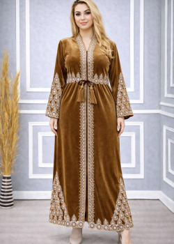 عباية مخمل كوري بتطريز ملكي 709  - ذهبي